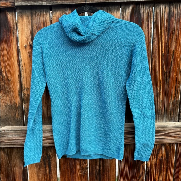 Patagonia Capilene Air Hoody Baselayer - Picture 2 of 2